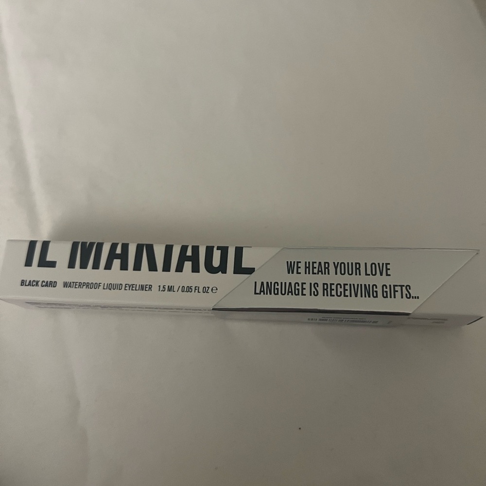 IL MAKIAGE Black Card Waterproof Liquid Eyeliner